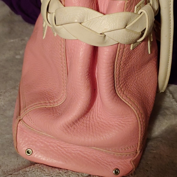 SOLD.......Coach bag - Picture 3 of 16